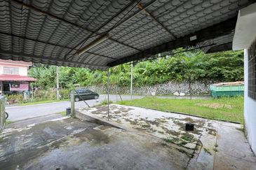 Taman Tasik Semenyih (Lake Residence)