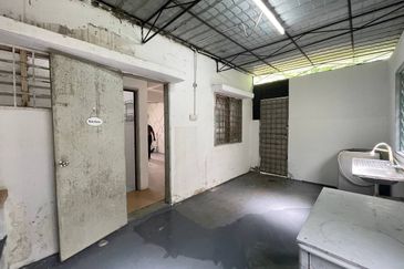 Taman Tasik Semenyih (Lake Residence)