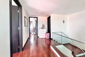 Bangi Lakehill Villas