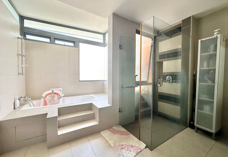 Bangi Lakehill Villas