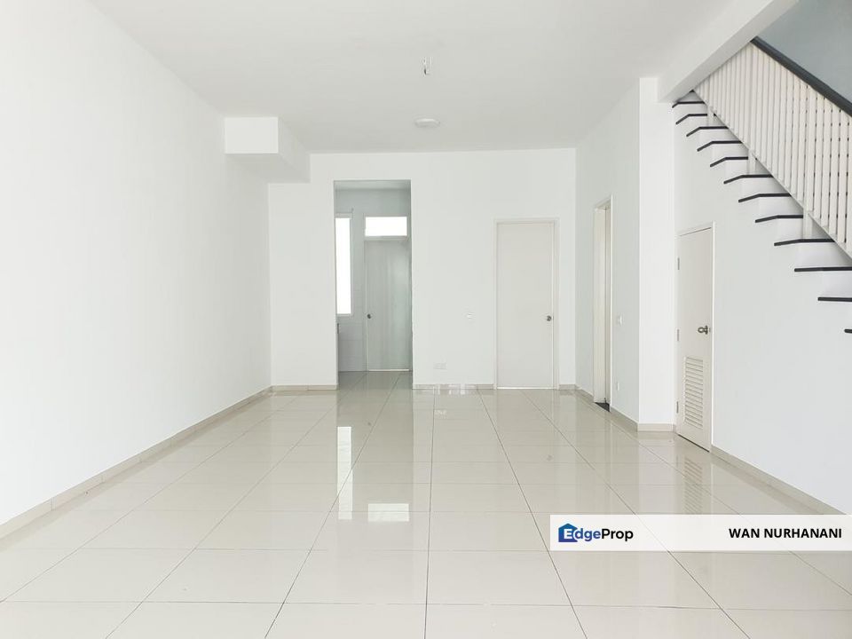 Merrydale Eco Majestic Semenyih Double Storey FREEHOLD LIKE NEW  Terrace For Sale, Selangor, Semenyih