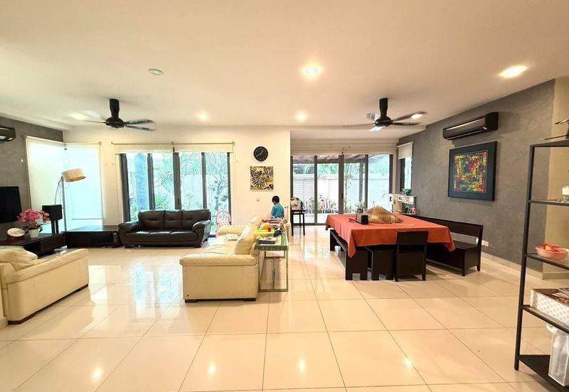 Bangi Lakehill Villas