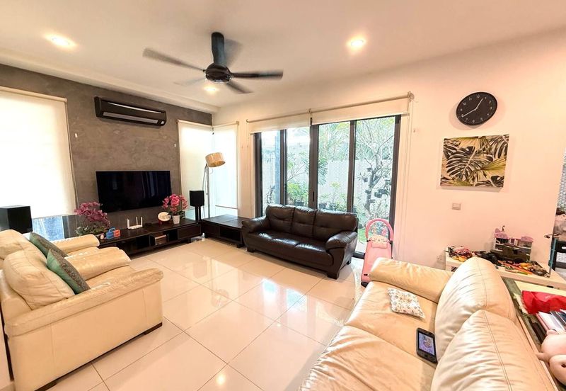 Bangi Lakehill Villas