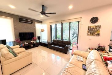 Bangi Lakehill Villas