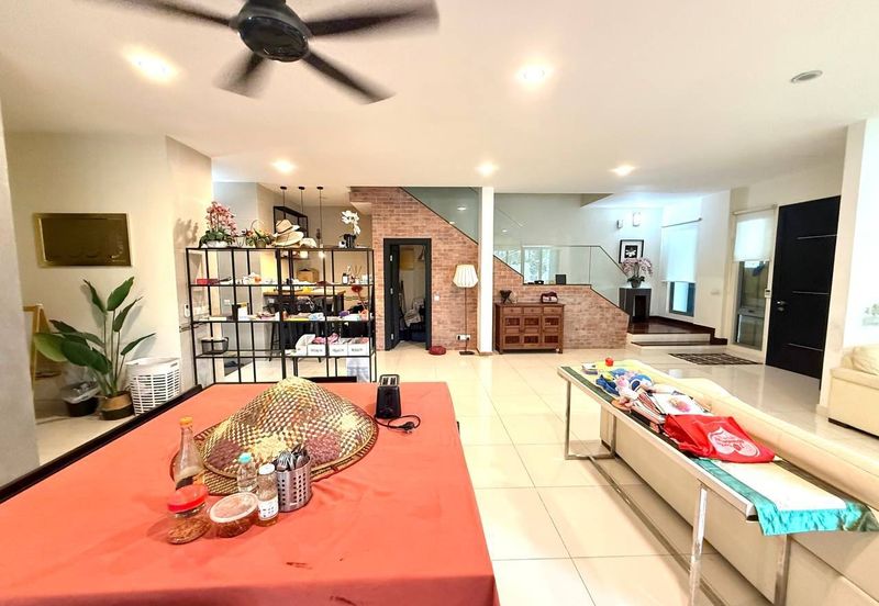 Bangi Lakehill Villas