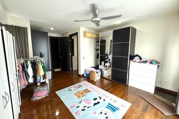 Bangi Lakehill Villas