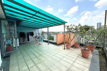 Bangi Lakehill Villas