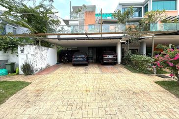 Bangi Lakehill Villas