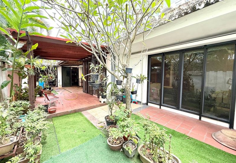 Bangi Lakehill Villas