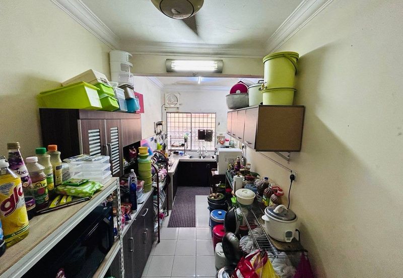 Persiaran Puncak Alam 6 