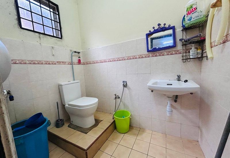 Persiaran Puncak Alam 6 