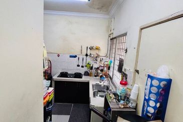 Persiaran Puncak Alam 6 