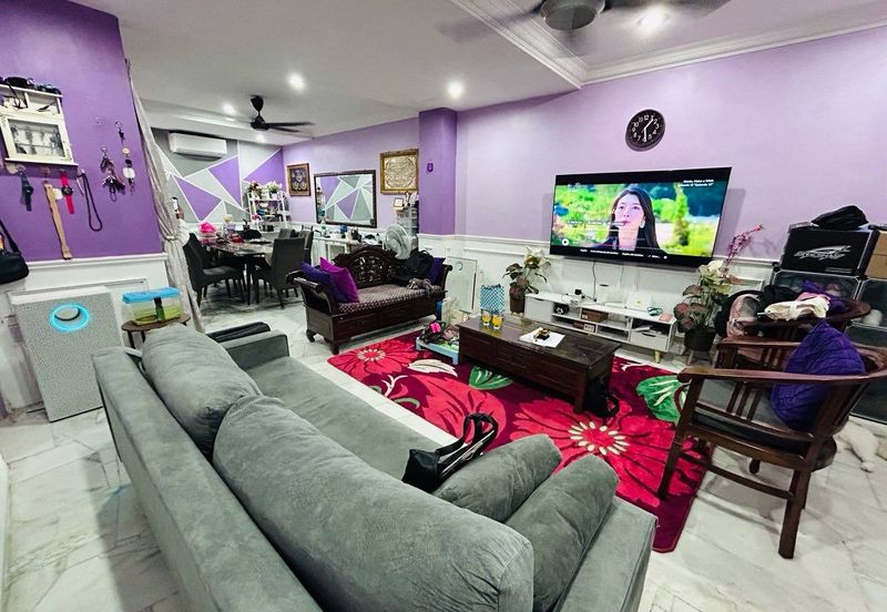 Persiaran Puncak Alam 6 