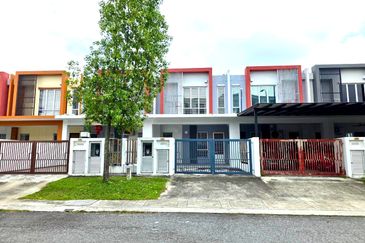 (Pistia 2) Setia Ecohill Semenyih Double Storey TERMURAH 
