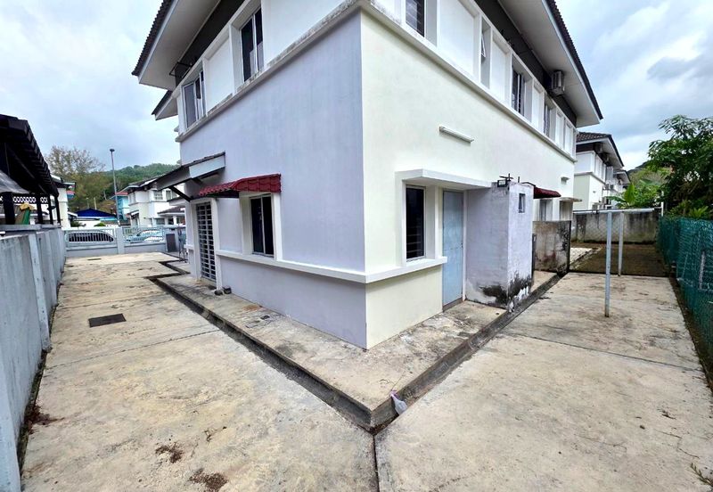 Taman Tasik Semenyih (Lake Residence)