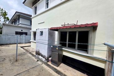 Taman Tasik Semenyih (Lake Residence)