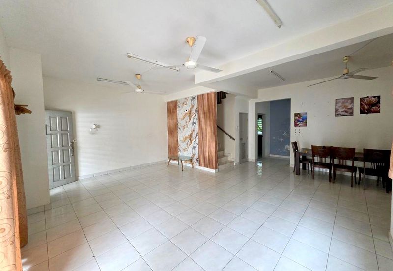 Taman Tasik Semenyih (Lake Residence)