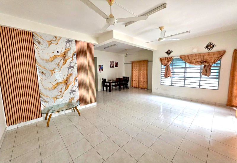 Taman Tasik Semenyih (Lake Residence)