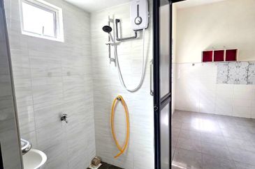 Taman Tasik Semenyih (Lake Residence)