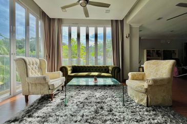 Bangi Lakehill Villas