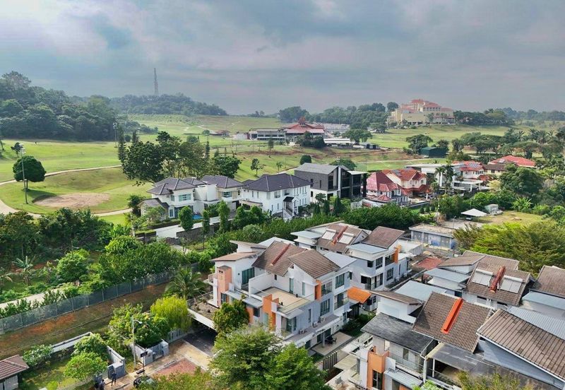 Bangi Lakehill Villas