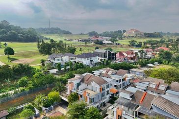 Bangi Lakehill Villas