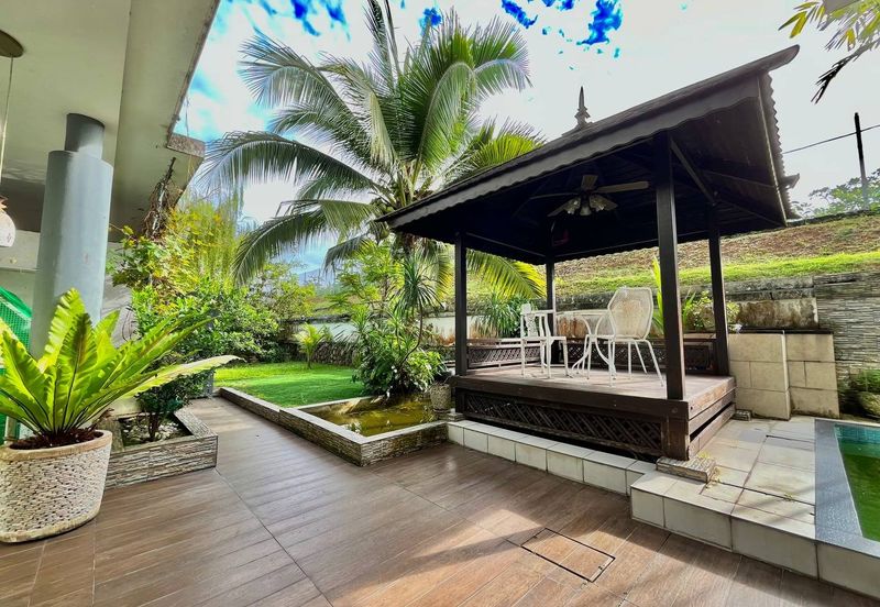 Bangi Lakehill Villas