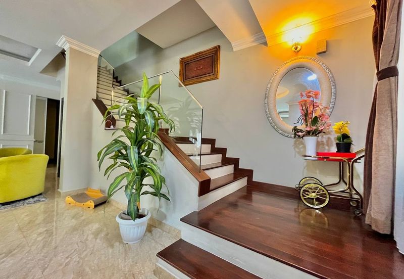 Bangi Lakehill Villas