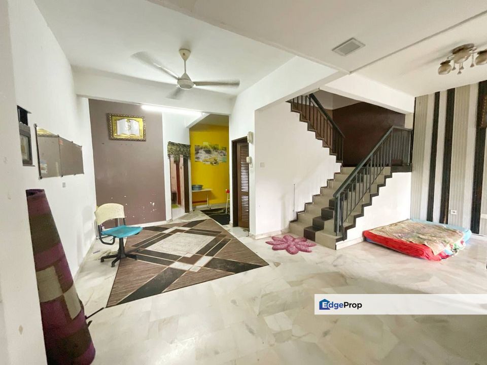 Taman Puncak Utama Kajang Double Storey Terrace FACING OPEN  For Sale  , Selangor, Kajang