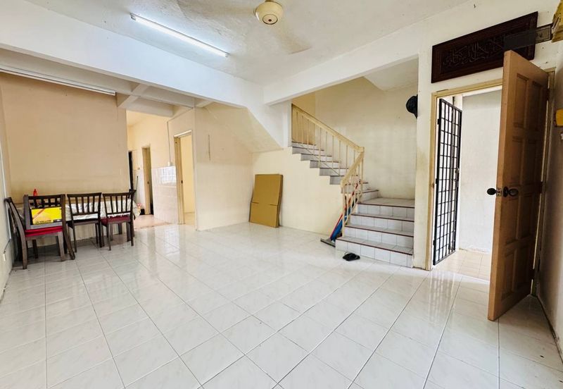 Taman Dahlia, Sepang