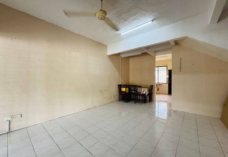 Taman Dahlia, Sepang