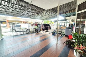 Taman Sungai Chua Kajang Single Storey Terrace RENOVATED & EXTENDED For Sale