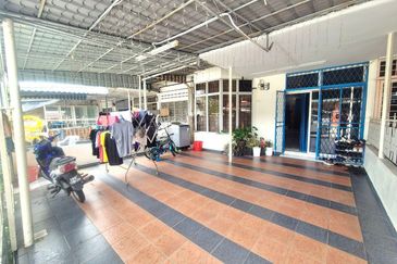 Taman Sungai Chua Kajang Single Storey Terrace RENOVATED & EXTENDED For Sale