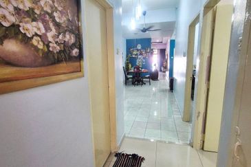 Taman Sungai Chua Kajang Single Storey Terrace RENOVATED & EXTENDED For Sale