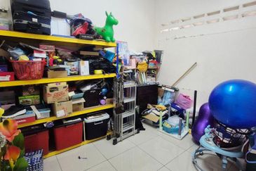 Taman Sungai Chua Kajang Single Storey Terrace RENOVATED & EXTENDED For Sale