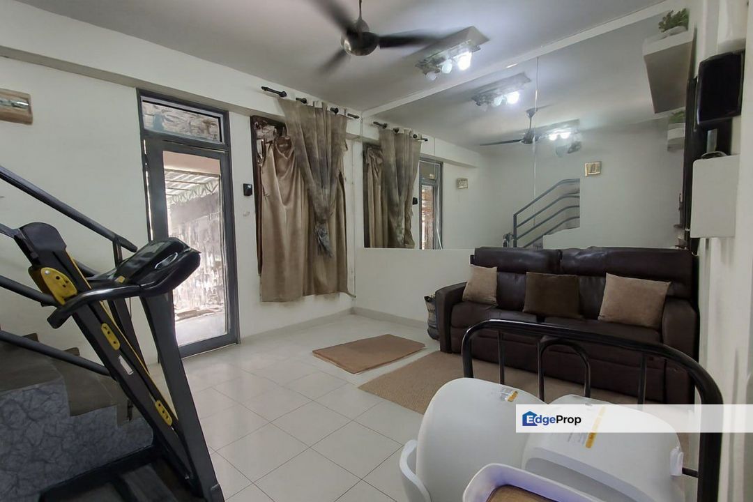 Taman Salak Perdana Bandar Baru Salak Tinggi Double Storey FREEHOLD  For Sale, Selangor, Sepang
