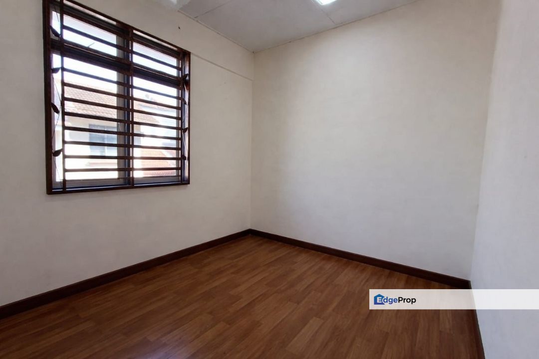 Taman Salak Perdana Bandar Baru Salak Tinggi Double Storey FREEHOLD  For Sale, Selangor, Sepang