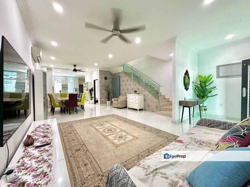 Bangi Avenue 3 Seksyen 7 Bangi Triple Storey Terrace FULLY FURNISHED For Sale , Selangor, Bangi