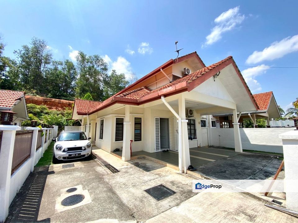 Taman Desa Utama Sg Merab Kajang Double Storey Semi D SPACIOUS LAND HIGH AREA For Sale, Selangor, Bangi