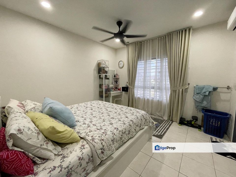 Kita Bayu Cybersouth Dengkil Double Storey Terrace FULLY RENOVATED with ID , Selangor, Dengkil