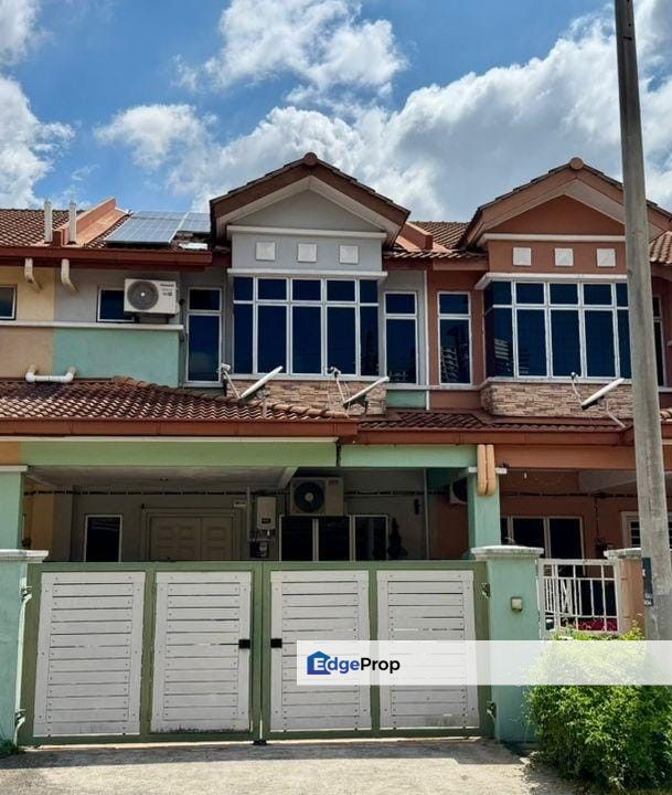 Seksyen 4 Tambahan Bandar Baru Bangi Double Storey House RENOVATED SOLAR SYSTEM For Sale , Selangor, Bangi