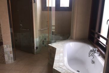 Glenmarie Residences