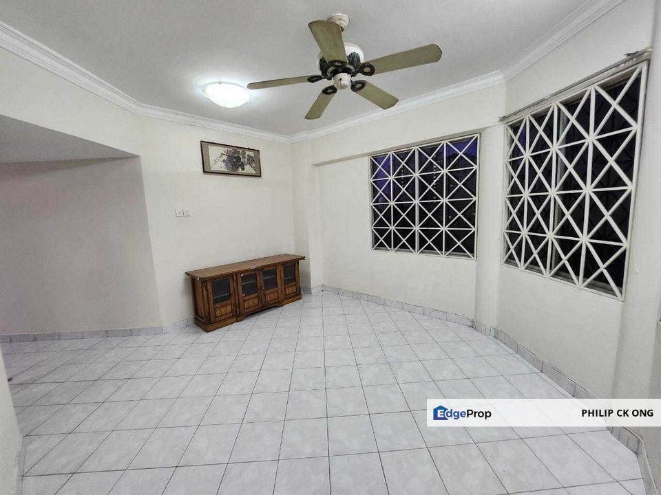 Kelana D'Putera- A Cosy and Well-Kept Condo Right In The Heart of Kelana Jaya, Selangor, Kelana Jaya