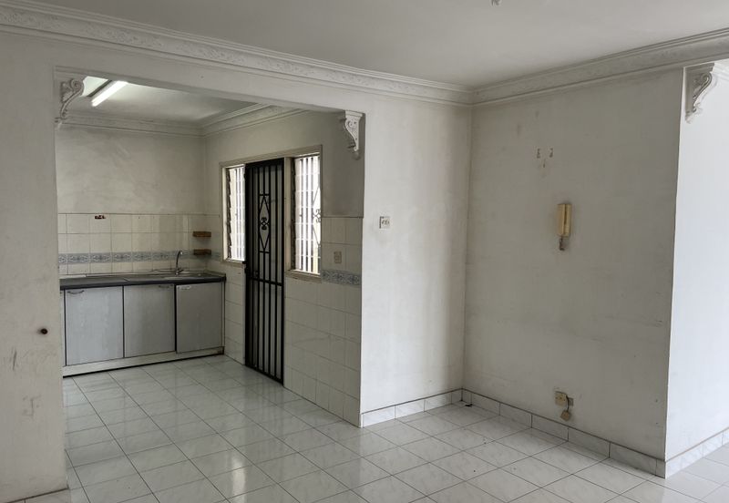 FURTHER PRICE REDUCTION!!! Condominium at Pantai Hillpark 2, Bangsar South With An Amazing Picturesque High Floor View of KL City (KLCC/TRX)