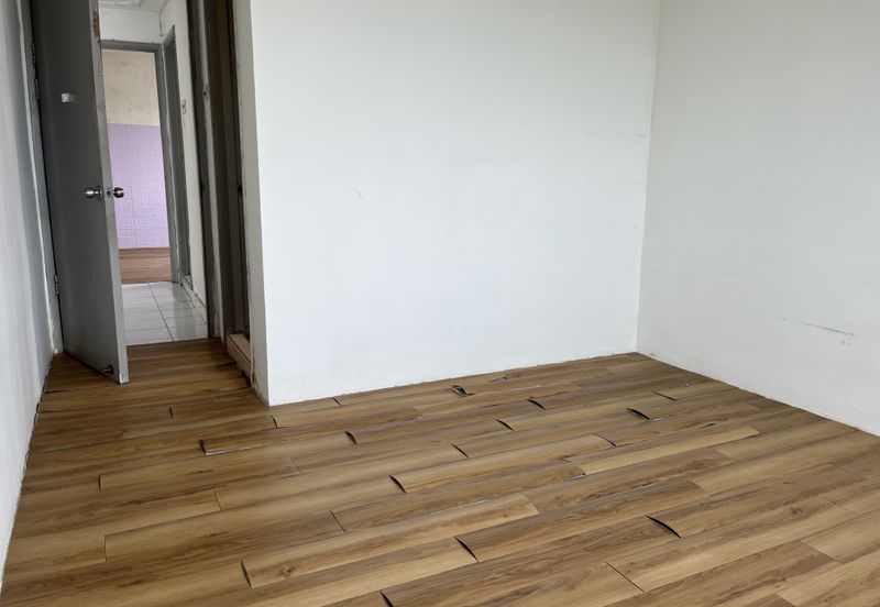 FURTHER PRICE REDUCTION!!! Condominium at Pantai Hillpark 2, Bangsar South With An Amazing Picturesque High Floor View of KL City (KLCC/TRX)