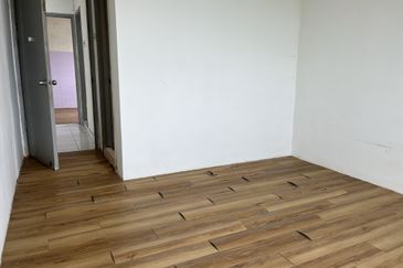 FURTHER PRICE REDUCTION!!! Condominium at Pantai Hillpark 2, Bangsar South With An Amazing Picturesque High Floor View of KL City (KLCC/TRX)