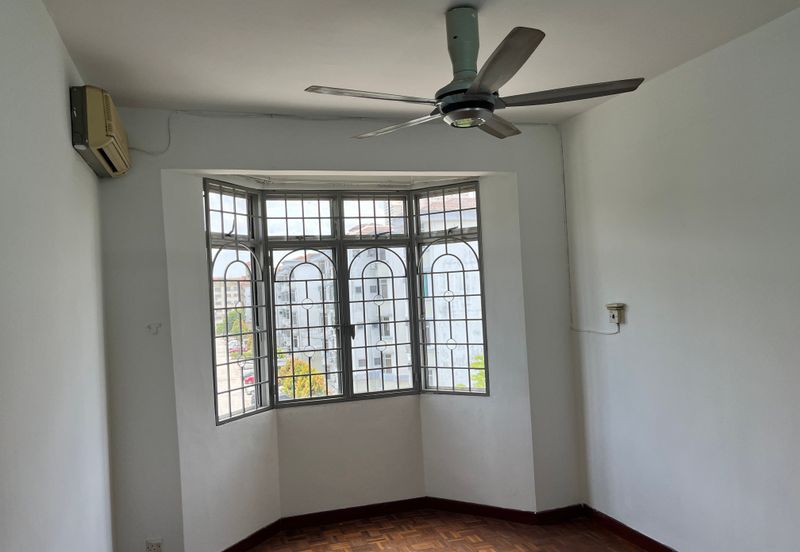 Subang Perdana Goodyear Court 10