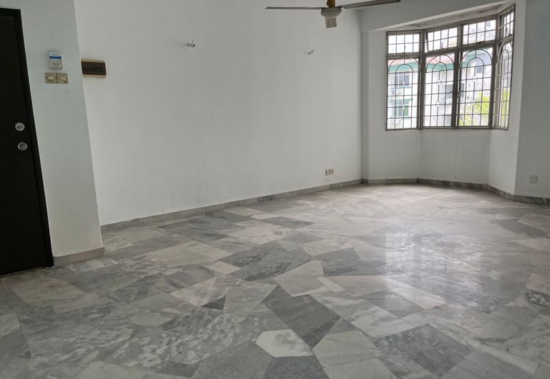 Subang Perdana Goodyear Court 10