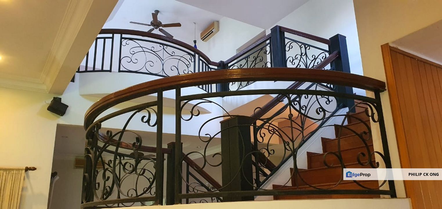 USJ 17-Discover A Perfect Blend of Tranquil and Elegant Living  in This Exclusive Bungalow, Selangor, USJ