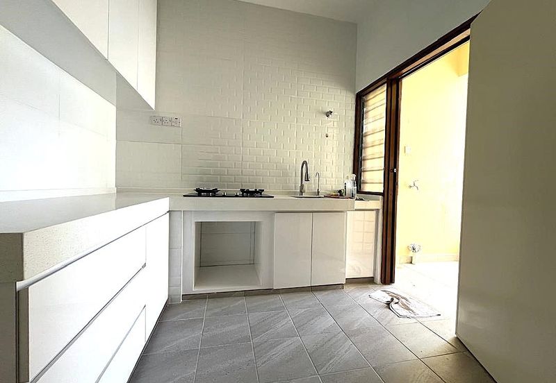 Taman Alam Megah, Seksyen 28